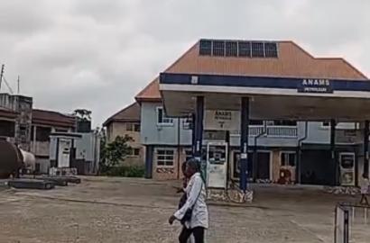 A fully operational filling station with 6 pumps and an active gas service, ready for immediate takeover in Aba