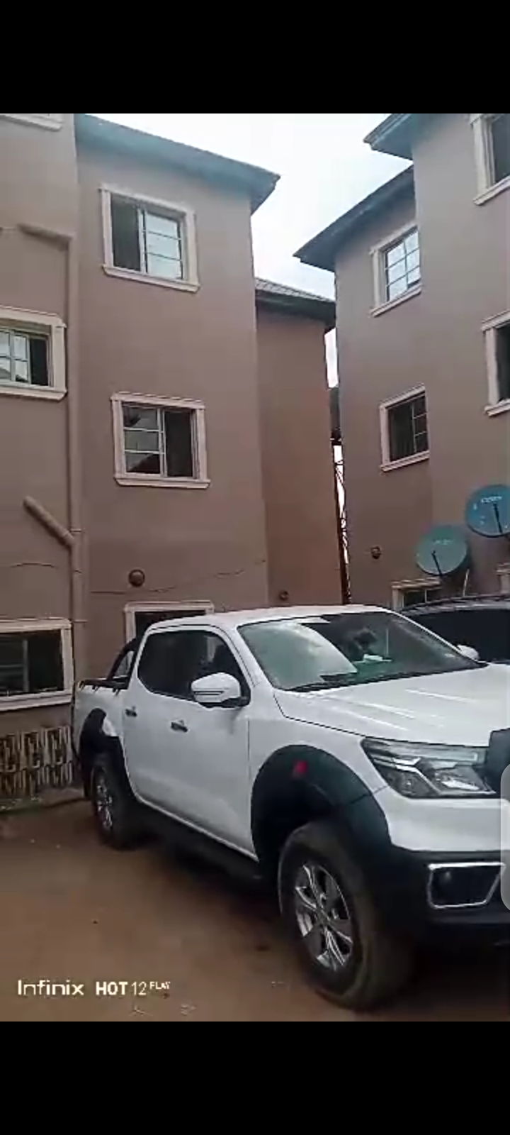4 units of doubled 2 storey buildings For Sale.