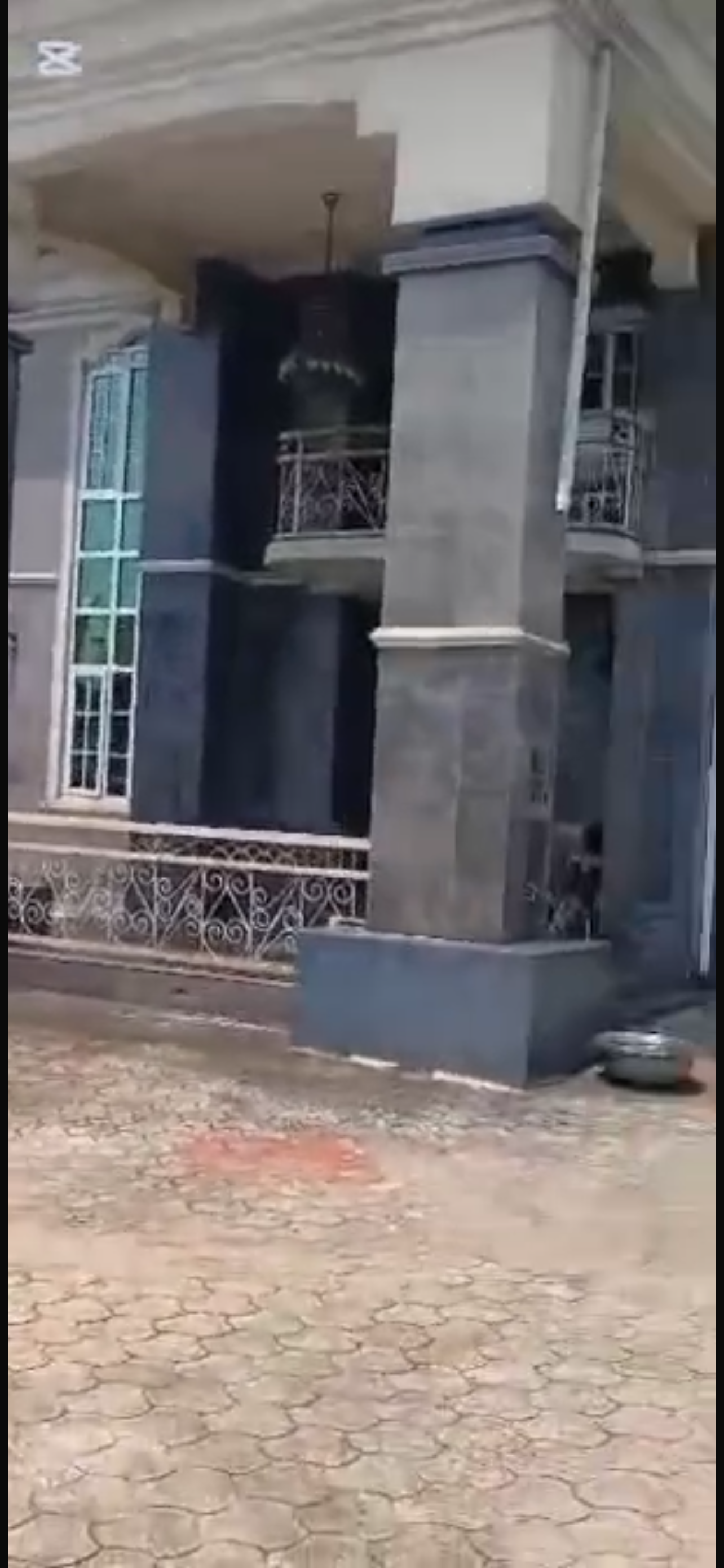 FOR SALE 6 Bedroom Duplex World Bank Housing Estate, Aba